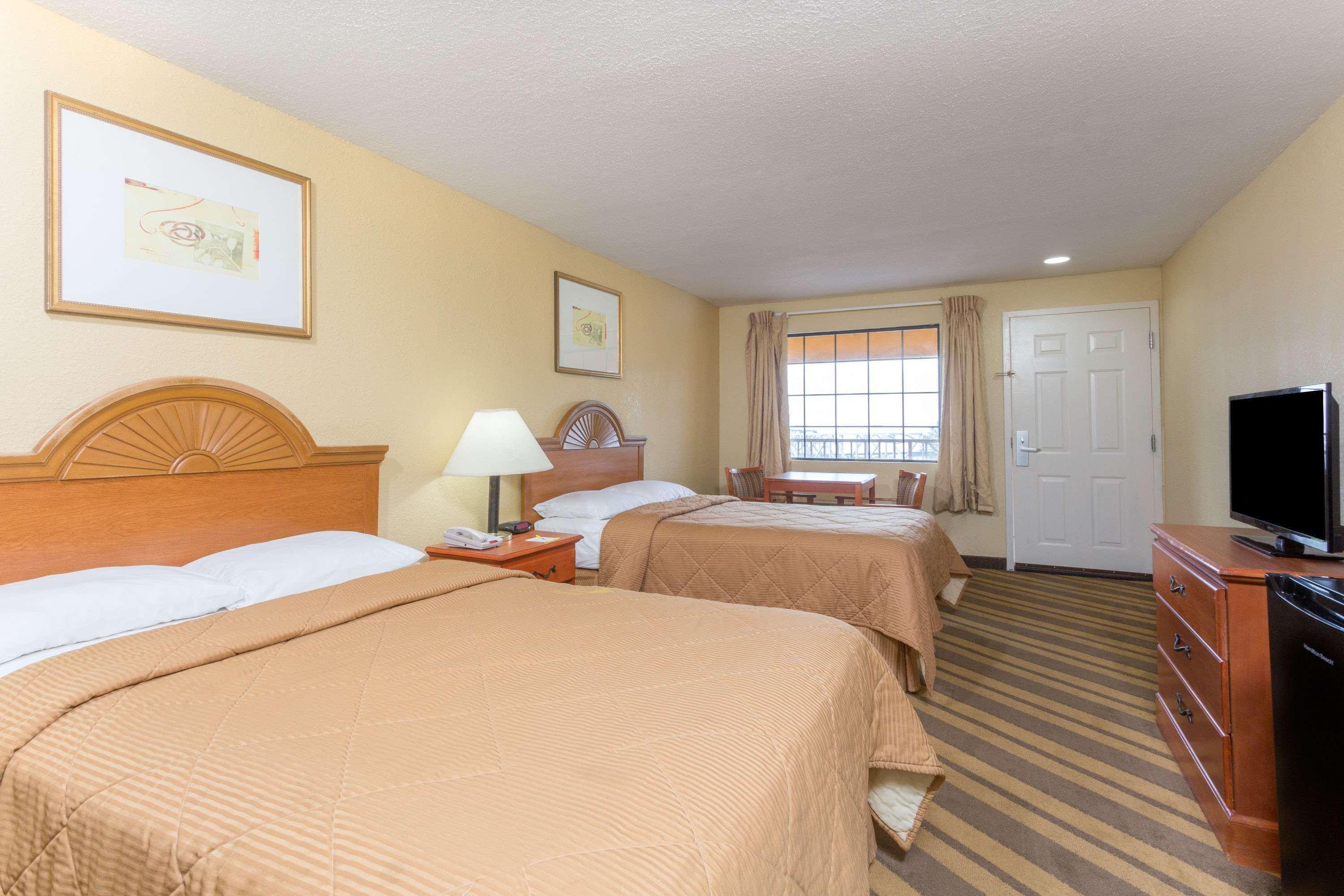 Days Inn & Suites By Wyndham Vicksburg Exterior foto